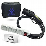 תמונה של הערכה של המתאם V2L של בראומרס לרכבי Xpeng בה מוצגים: תיק נשיאה שחור, מפצל לבן עם 4 שקעים וכבל עם תקע Type-2. ליד הערכה מוצג כרטיס שעליו כתוב "V2L Xpeng" תמונה של הערכה של המתאם V2L של בראומרס לרכבי Xpeng בה מוצגים: תיק נשיאה שחור, מפצל לבן עם 4 שקעים וכבל עם תקע Type-2. ליד הערכה מוצג כרטיס שעליו כתוב "V2L Xpeng"